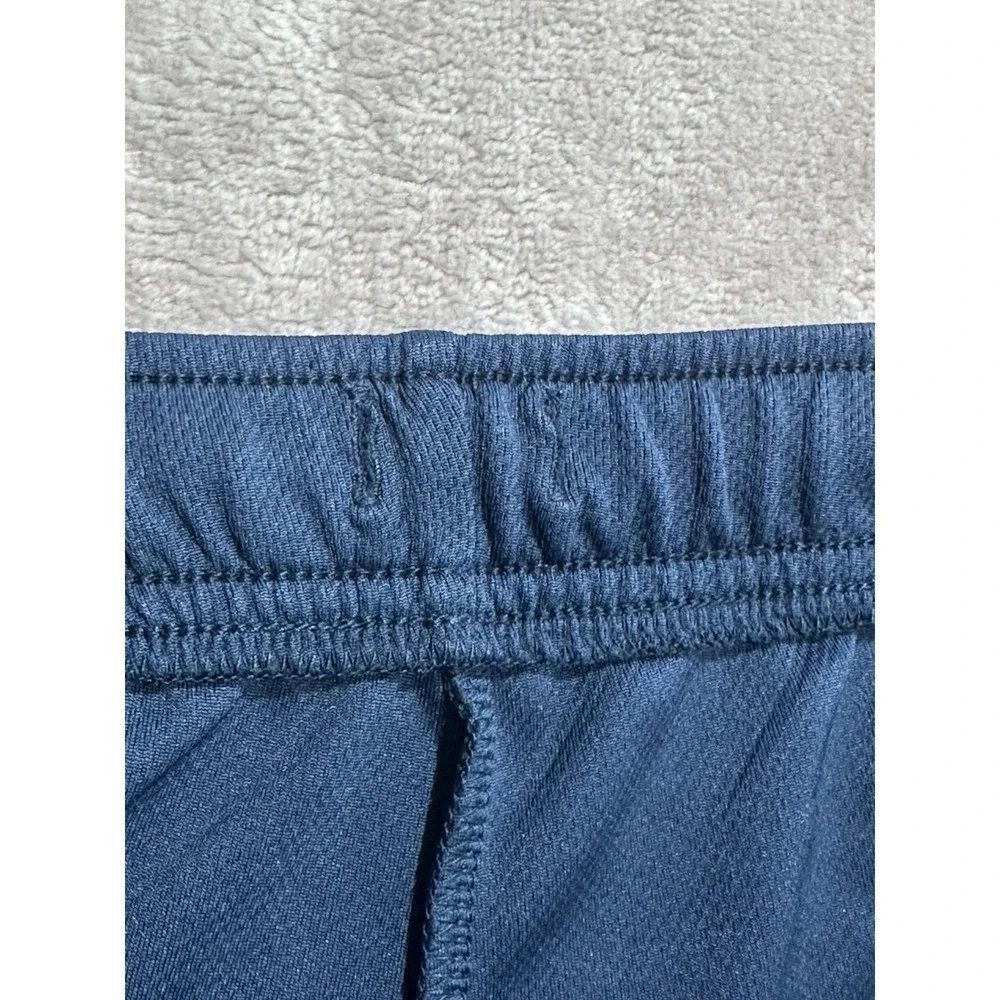 ALO Shorts Mens Size Medium Blue Gray Elastic Waist Missing Drawstring Pockets